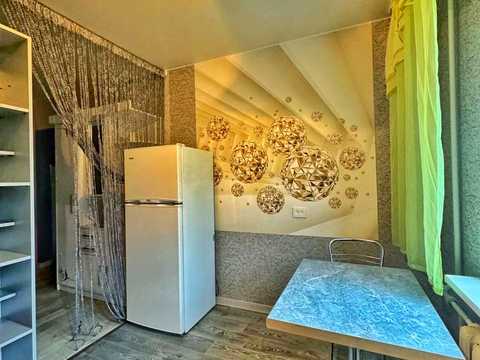 квартира за адресою Гірницький мікрорайон  (5-й мікрорайон), 9