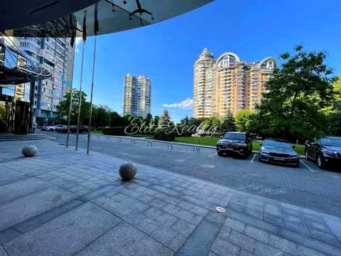 комерційна за адресою Старонаводницька вул., 13Б
