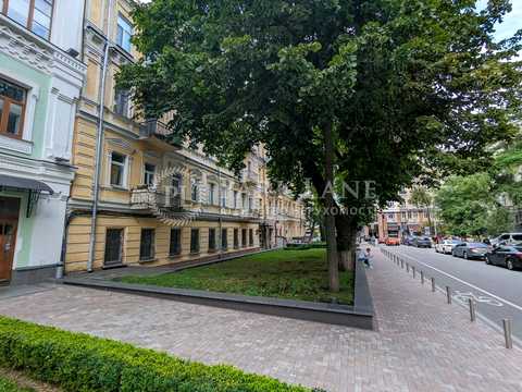 коммерческая по адресу Богдана Хмельницкого ул., 29