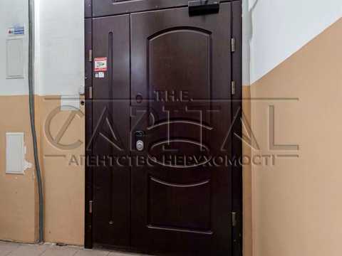 коммерческая по адресу Антоновича ул. (Горького), 17-А