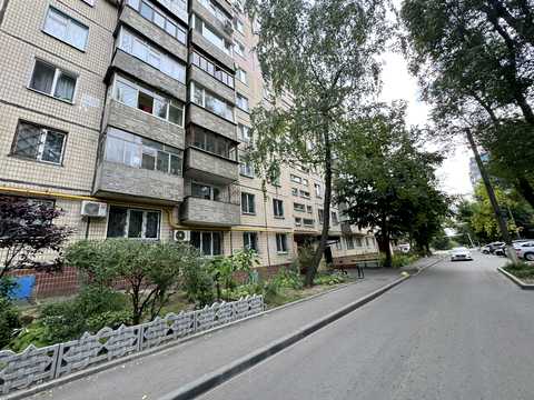 квартира за адресою Крушельницької пров. (Людмили Мокієвської), 1