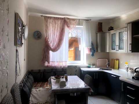 дом по адресу Киев, садова 2