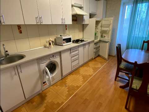 квартира по адресу Леси Украинки ул., 19