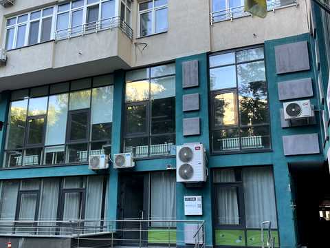комерційна за адресою Митрополита Василя Липківського вул. (Урицького), 37-В