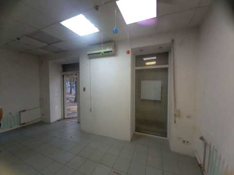 комерційна за адресою Незалежності вул. (Титова), 8