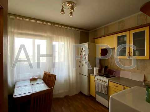 квартира за адресою Мілютенка вул., 17-В