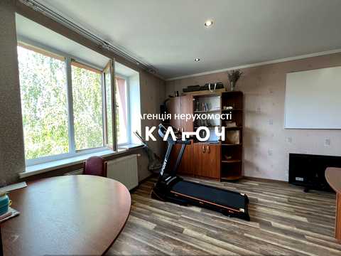 будинок за адресою с. Соколівське, Карпенка Карого