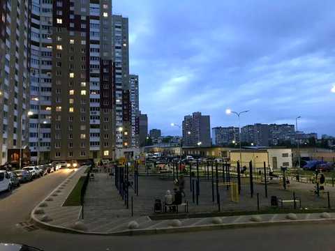 квартира за адресою Сергія Данченка вул., 3
