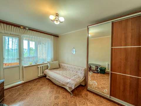 квартира по адресу Космонавтов ул., 3а