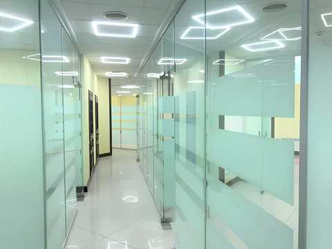 комерційна за адресою Лесі Українки бульв., 7-Б