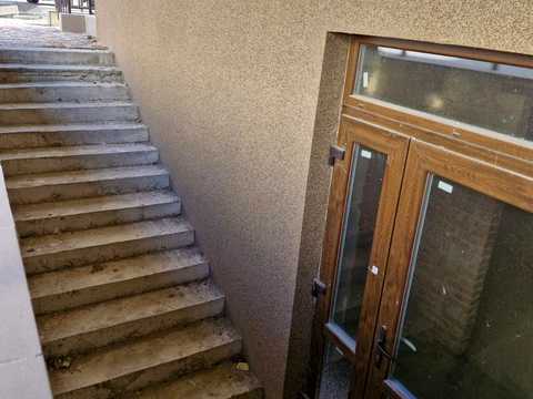 комерційна за адресою Надії пров., 3-A