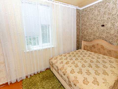 квартира за адресою с. Яреськи, Центральна, 1