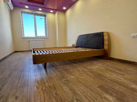 квартира по адресу Гвардейцев-Широнинцев ул., 70-Б