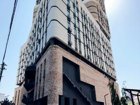 комерційна за адресою Ламана вул., 18