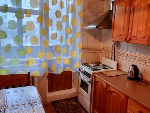 квартира за адресою Червоної Калини просп. (Володимира Маяковського), 18