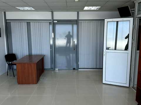 комерційна за адресою Грецька пл., 3/4