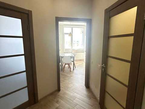 квартира за адресою Академіка Писаржевського вул., 8