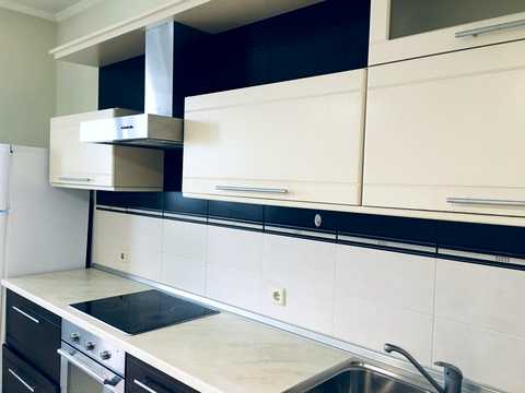 квартира за адресою Київ, Миколи Бажана просп., 12
