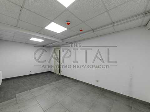 комерційна за адресою Антоновича вул. (Горького), 1