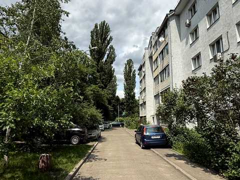 квартира за адресою Зодчих вул., 50-В