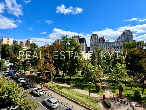 комерційна за адресою Івана Федорова вул., 12
