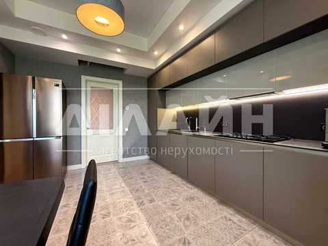 дом по адресу Бородинская ул., 657