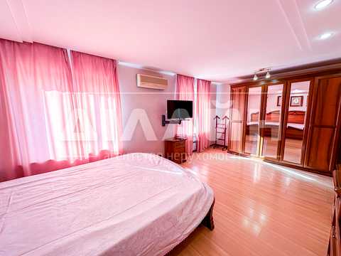 квартира за адресою Автозаводська вул., 56