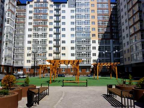 квартира за адресою Височана вул., 18