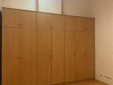 комерційна за адресою Степана Руданського вул., 4-6