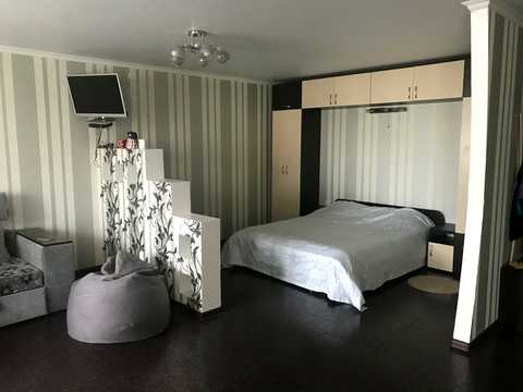 квартира за адресою Михайла Лушпи просп. (Космонавтів)