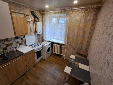 квартира за адресою Планетна вул., 5