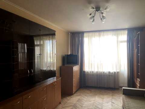 квартира за адресою Новодарницька вул., 15/1