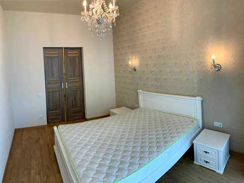 квартира за адресою Італійський бульв., 1-А