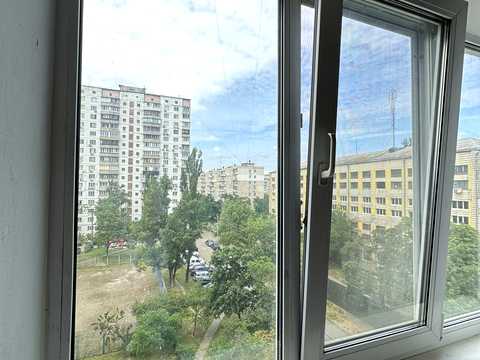 квартира за адресою Оболонська пл. (Дружби Народів СРСР), 5