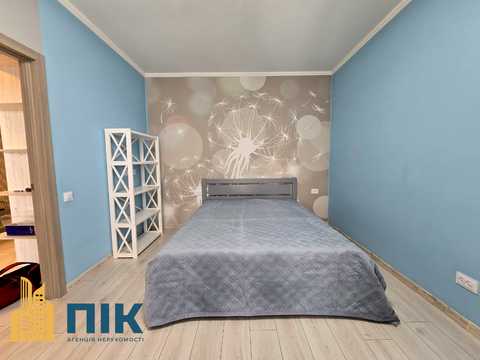 квартира за адресою Академіка Заболотного вул., 15-В