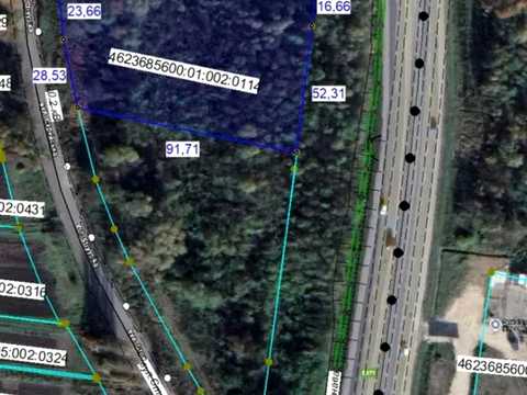 участок по адресу Автошлях М-06
