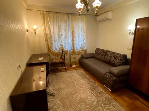 квартира за адресою Дегтярівська вул., 10