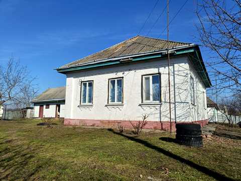 дом по адресу с. Лукашовка, Гармаша, 16
