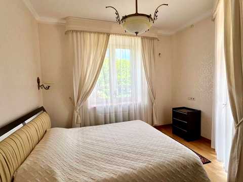 комерційна за адресою Курортна, 19