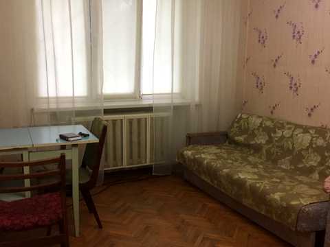 квартира за адресою Салютна вул., 12