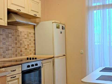 квартира за адресою Богатирська вул., 6-А