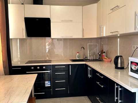 квартира по адресу Червоной Калины просп. (Владимира Маяковского), 4-В