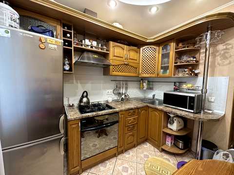 квартира за адресою Миколи Закревського вул., 35-А