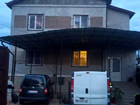 дом по адресу Станційна ул.