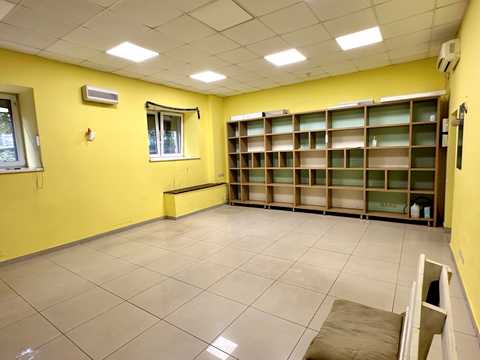 комерційна за адресою Михайла Коцюбинського вул., 9