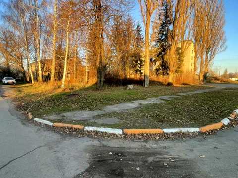 комерційна за адресою Васильківська, 157