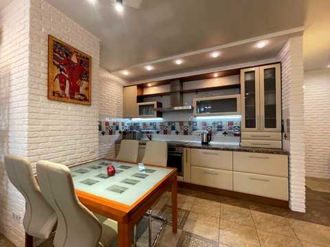 квартира за адресою Коперника вул., 3