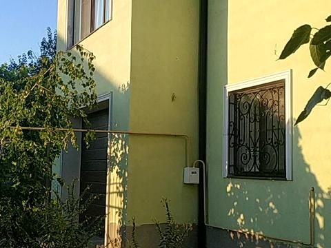 дом по адресу Яблунева