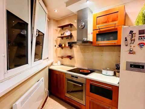 квартира за адресою Радунська вул., 11