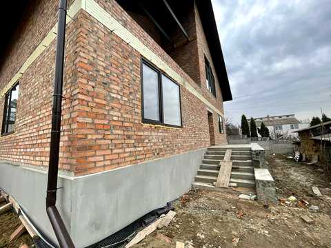 дом по адресу И.Богуна ул., 155